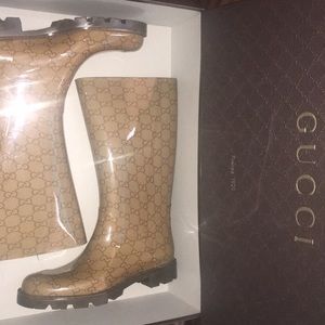 Gucci Shoe
